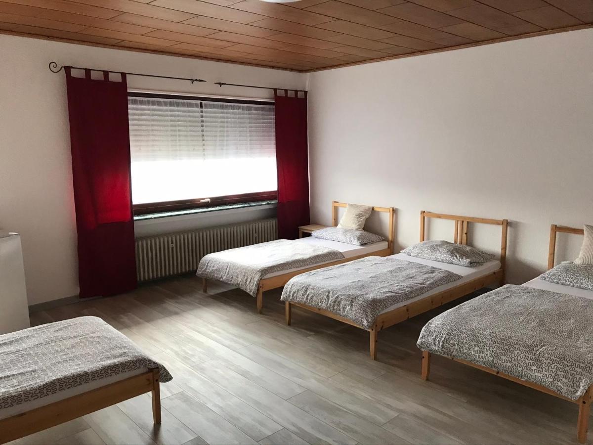 Gaestehaus Zur Schmiede Burghaun Екстериор снимка